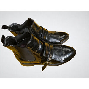 Marc Fisher Black Patent Leather Fringe Chelsea Boots  Size 7.5M – Lug Sole Boot